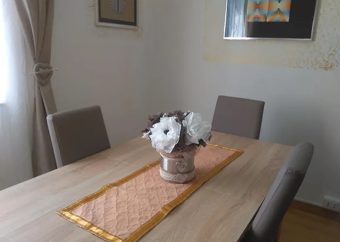 Grey 아파트 아레초