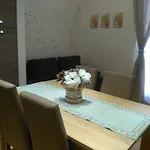 Apartman Grey *